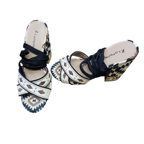 Z London Lace up Heeled Sandals Size 7 Tribal Aztec Block Heels - Picture 7 of 16